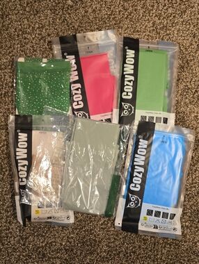 CozyWow Pack of Colorful Shower Caps - Green, Pink, Blue, Beige